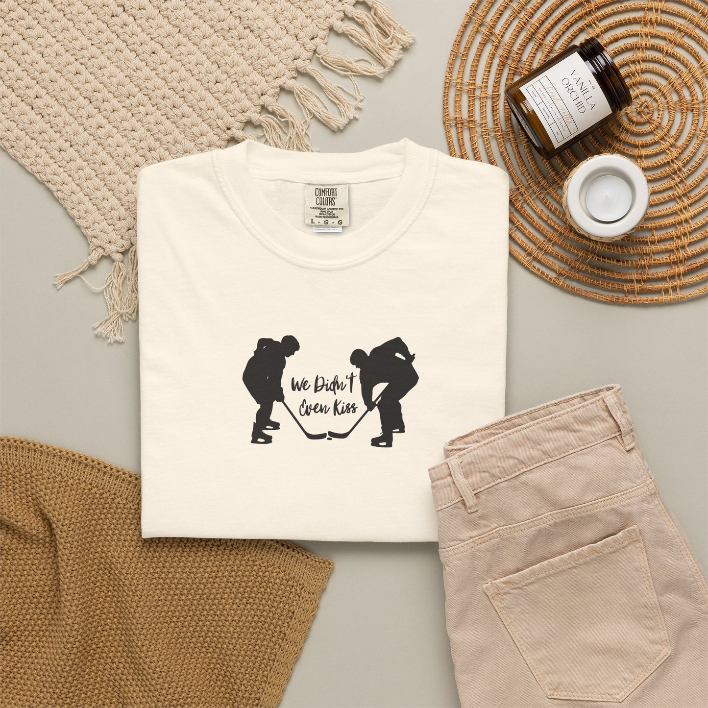 We Didn’t Even Kiss Hockey Shirt | Hockey Romance IYKYK Reader Tee