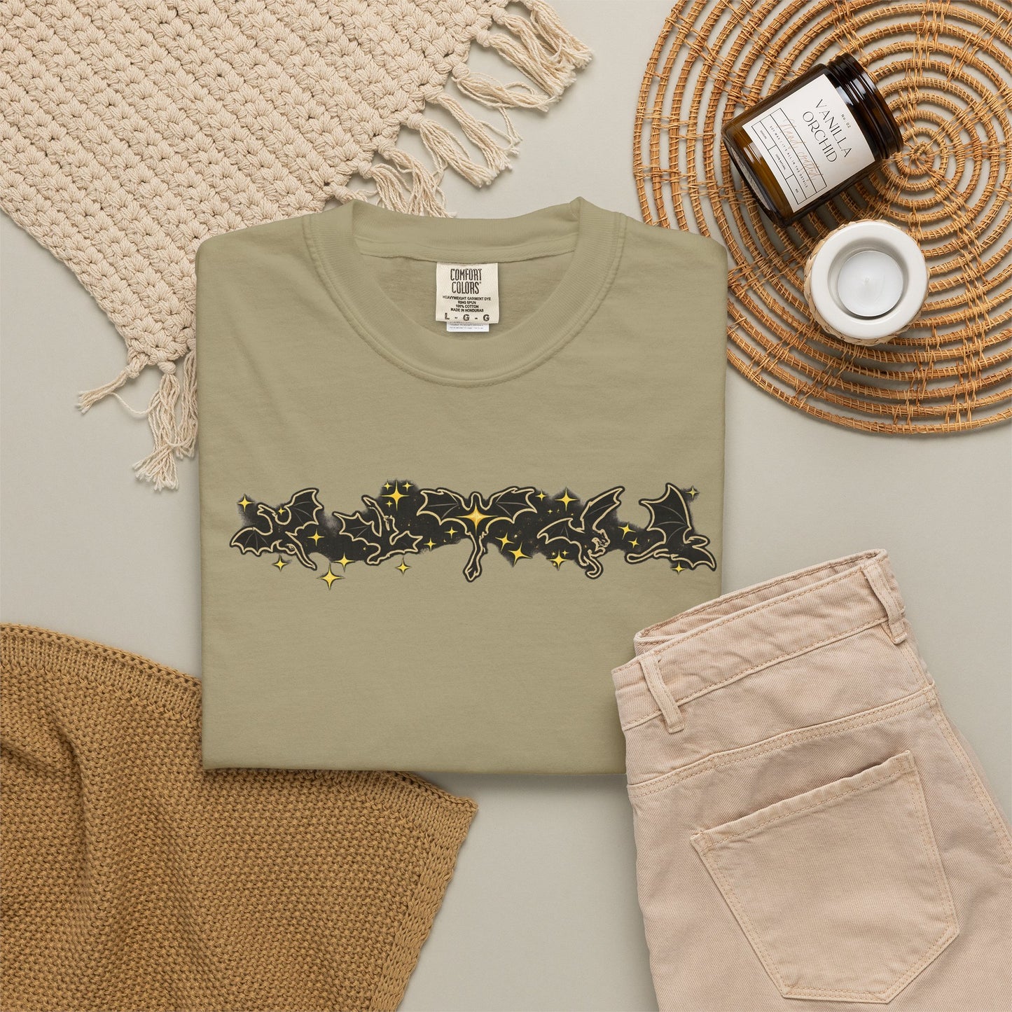 BookTok Dragon Graphic Tee – Minimalist Unisex Design, Literary T-Shirt for Book Lovers