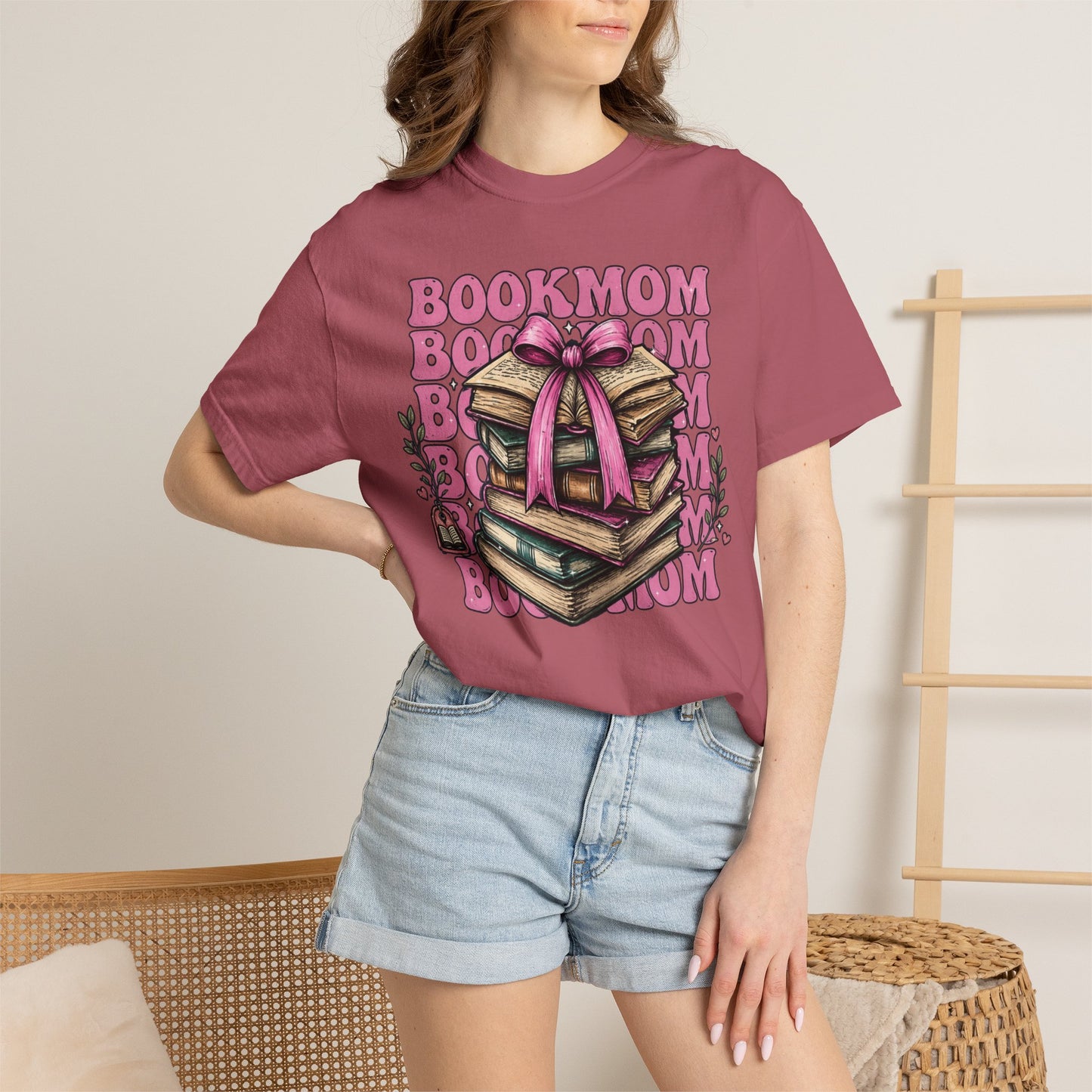 BookMom_Shirt_Crimson