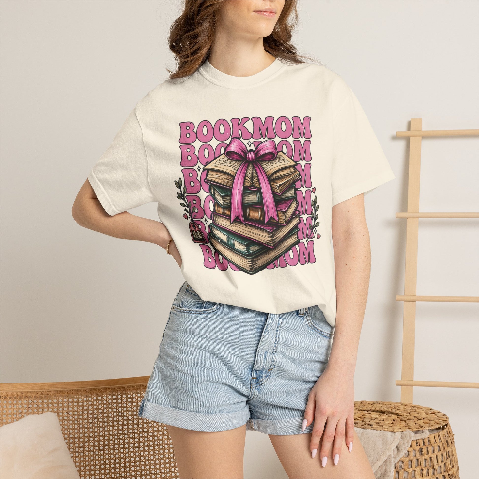 BookMom_Shirt_Ivory