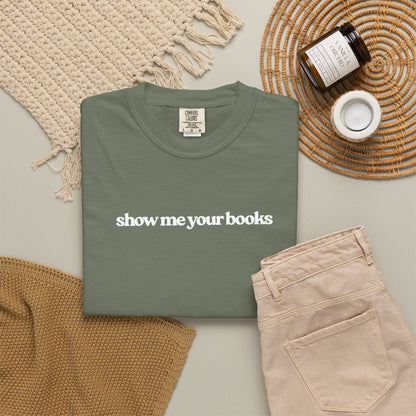 Show_Me_Your_Books_Moss