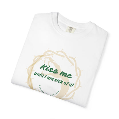 Unisex_T-shirt_Kiss_Me_until_I_am_Sick_of_it White Folded